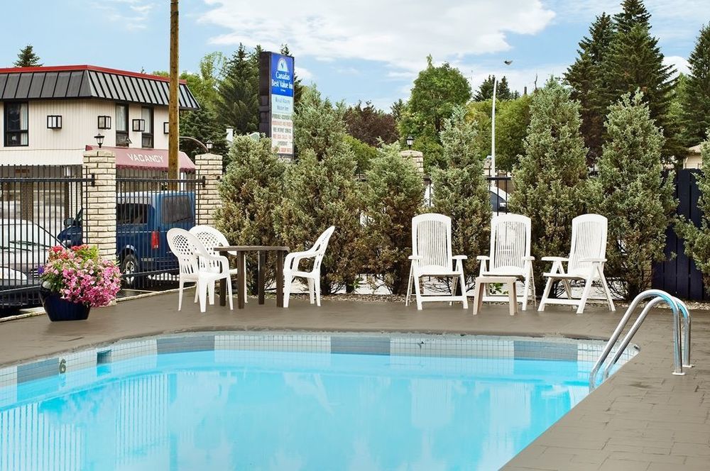 Canadas Best Value Inn Calgary YYC Facilidades foto
