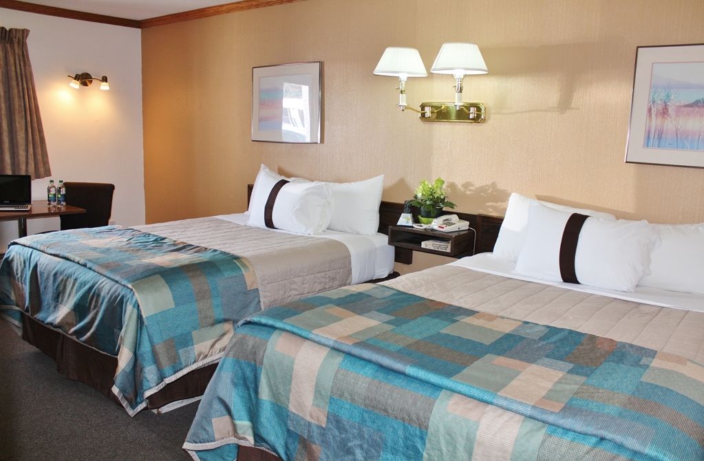 Canadas Best Value Inn Calgary YYC Quarto foto