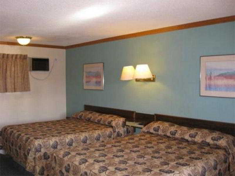 Canadas Best Value Inn Calgary YYC Exterior foto